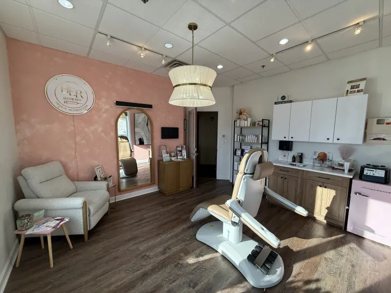 Private salon suite for rent in Oswego IL - Suite 233 at Washington Place