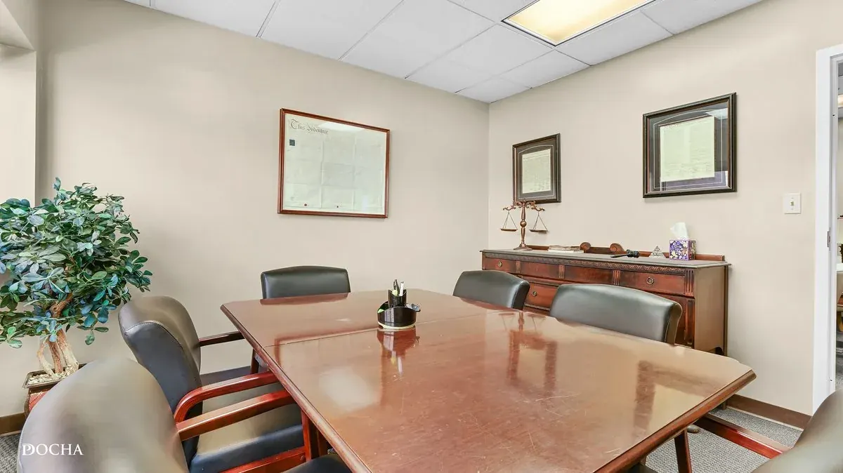 NaperPlace building common areas and atrium lobby, Naperville, IL