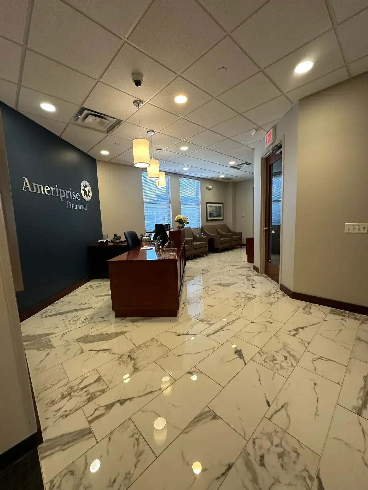 Suite 200 professional office space interior - 6,103 SF in St. Charles, IL