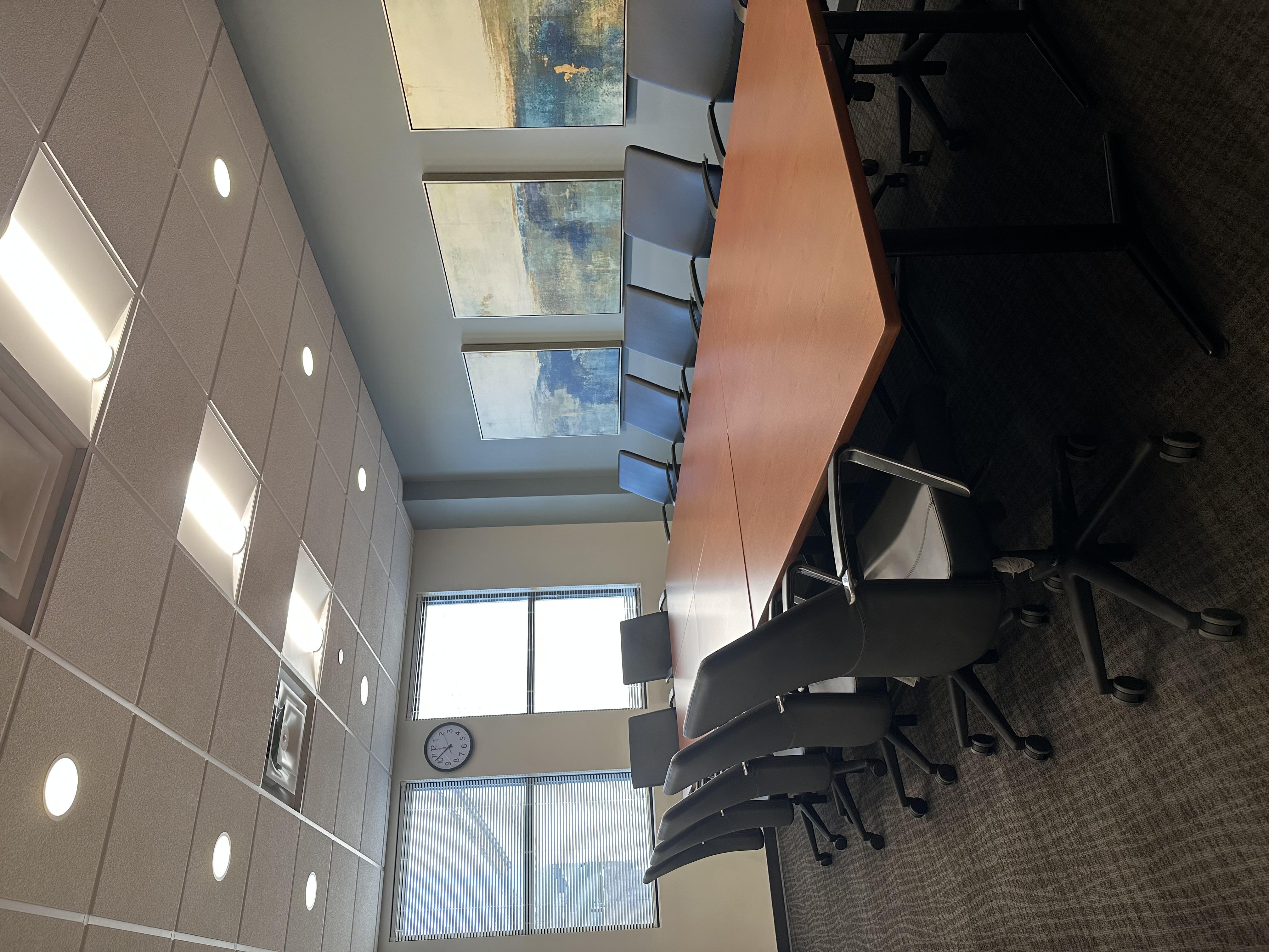 Suite 200 commercial office space with flexible floor plan in St. Charles, IL