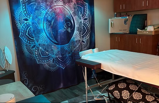 Suite 102B at Washington Place - Private Salon Suite