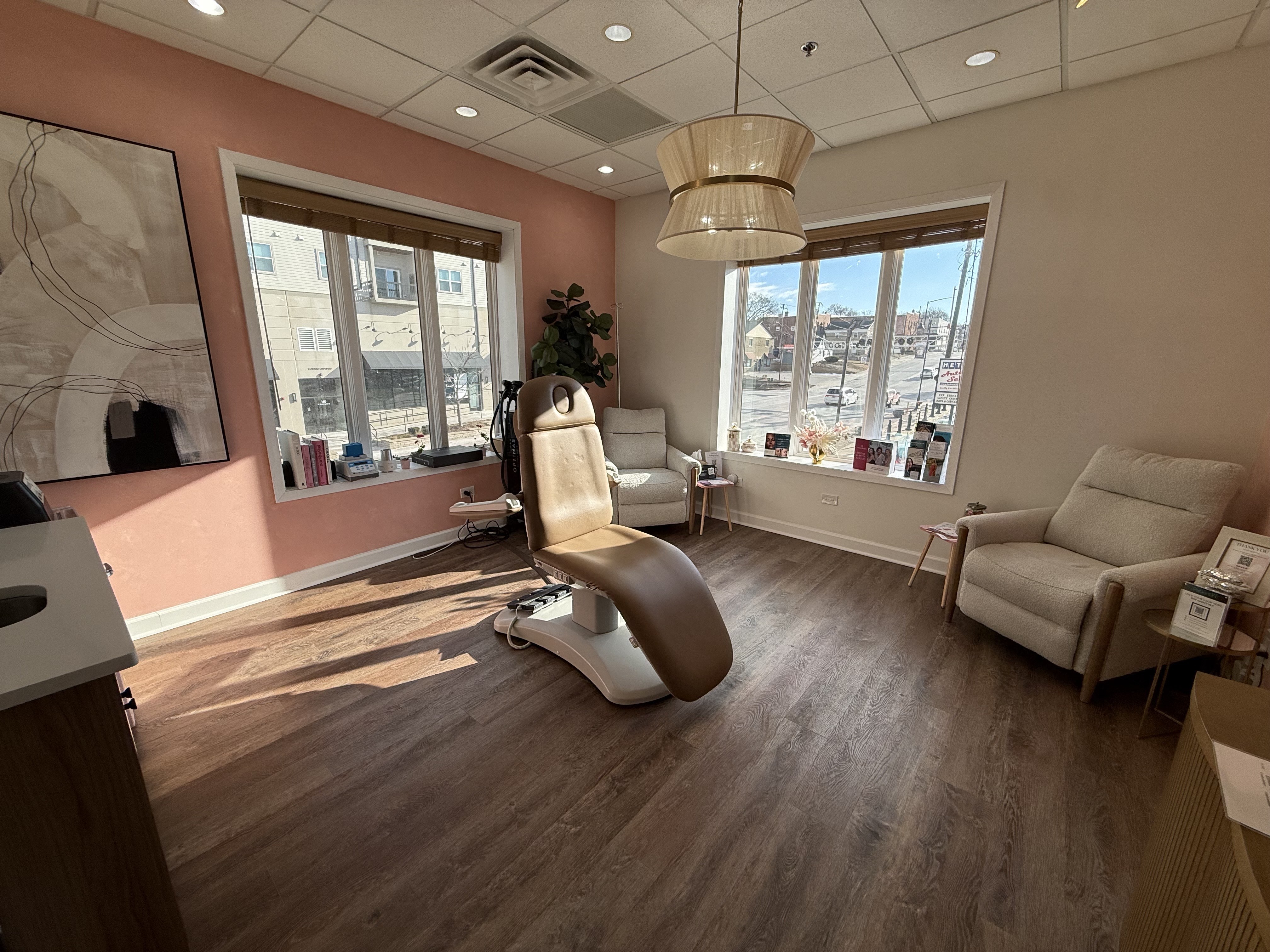 Salon booth rental Oswego Illinois - 225 sq ft private suite with optional furnishings